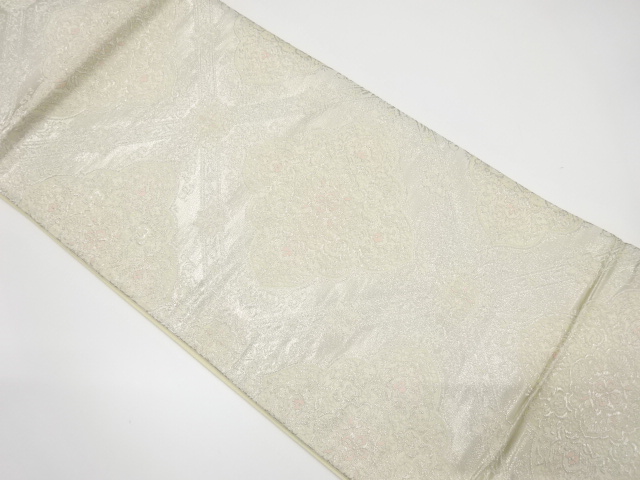 格天井に華紋織り出し袋帯